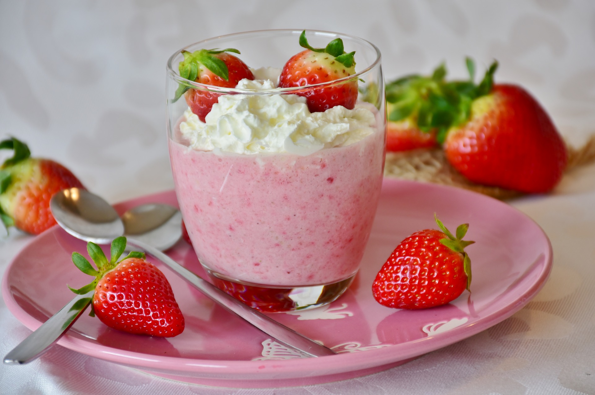 strawberry-3304967_1920